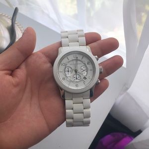 MK white/silver watch